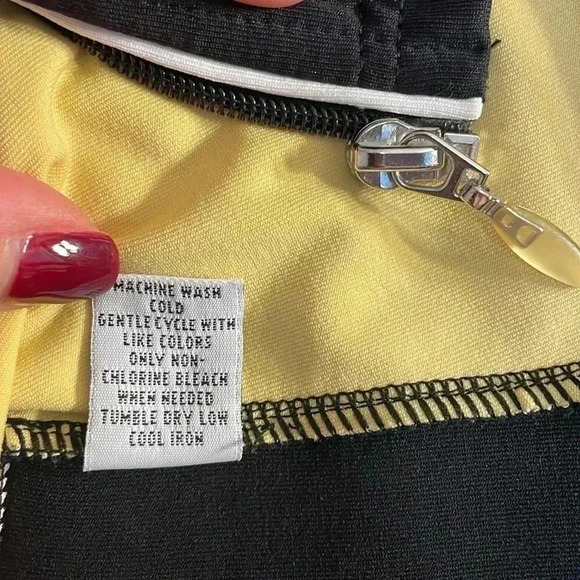 Style & Co Sport Women’s Medium Stretch Hooded Zip Up Jacket - Picture 8 of 8